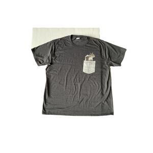 Squirrel In Fake Pocket Adult Unisex Soft Heather Gray t-Shirt 2XL EUC